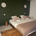 Aparthotel Nocnoc Le Trianon 3*